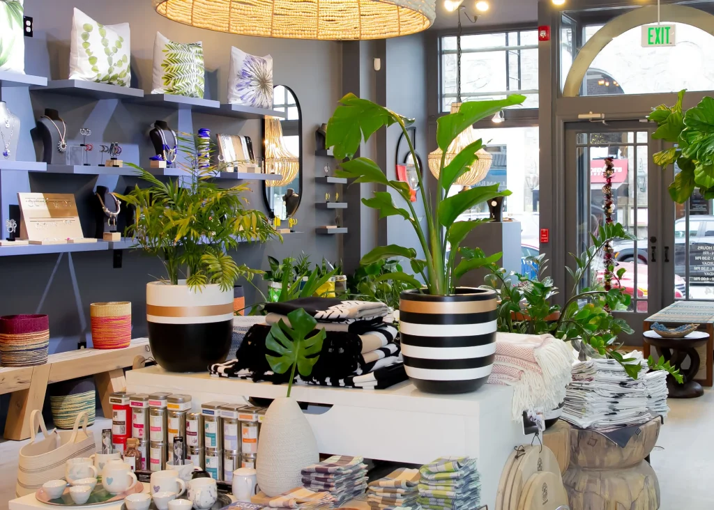 SARZA store interior